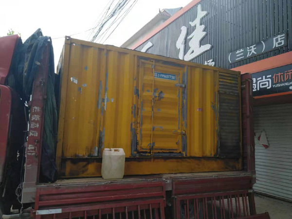 和平发电机组功率与使用时间之间的关系