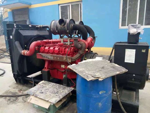 和平租赁发电机-柴油发电机组的齿轮箱和发电机温升控制