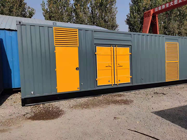 和平签订发电机出租合同时需要注意的一些重要事项: