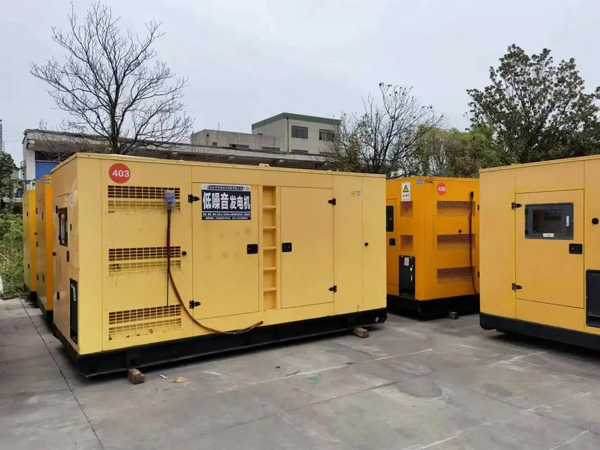 和平干式空气滤清器和湿式空气滤清器有什么区别？